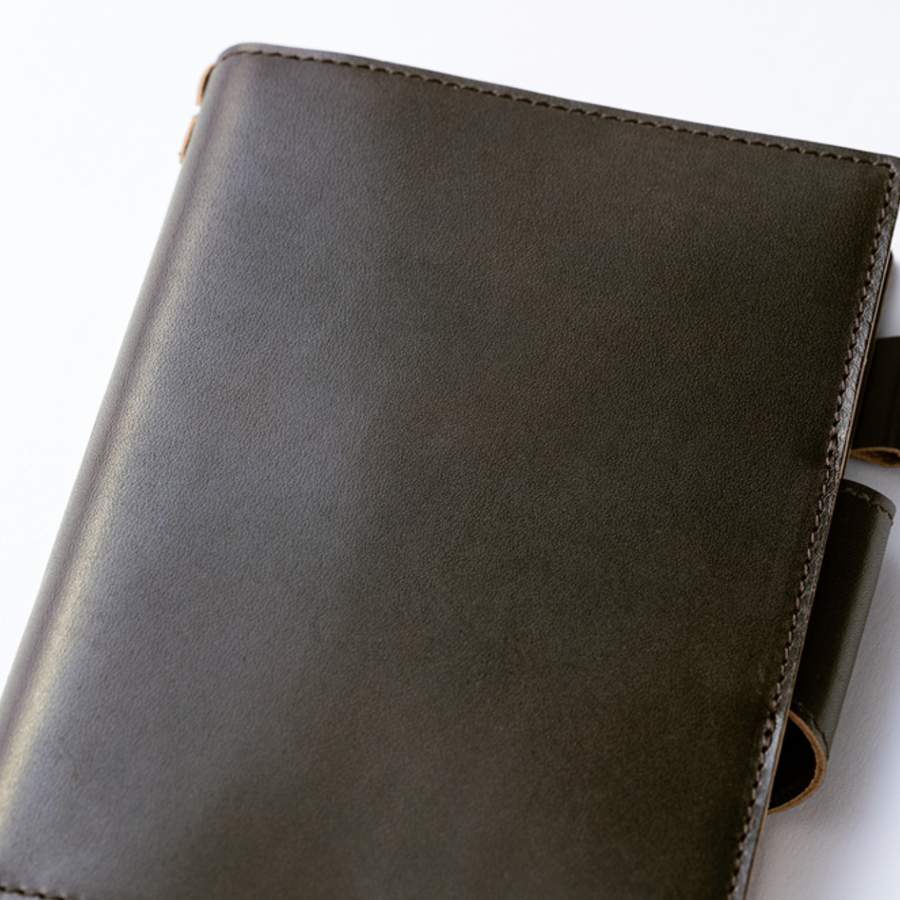 Hobonichi Cover Arts&Science: Wax Coating Kip (A6)
